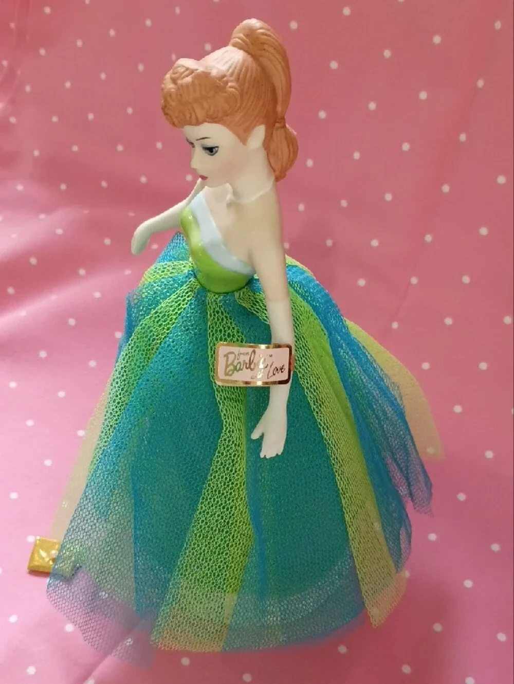From Barbie With Love, Glamour Collection Musical Figure